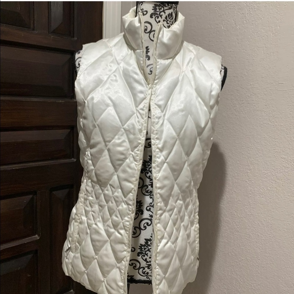 Land’s End Off White  Ivory Puffer Vest Women Small 6 8 Nylon Down